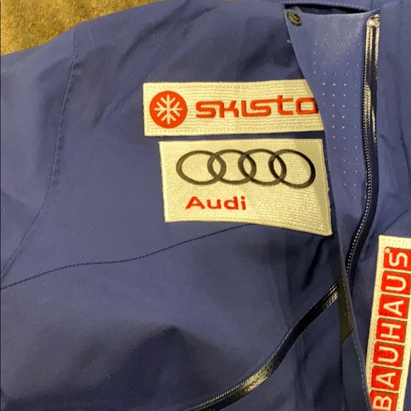 Ski coat - Picture 3 of 5